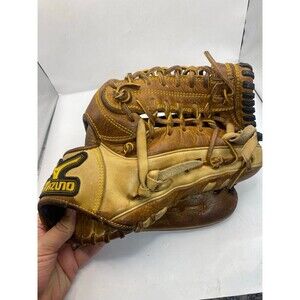 Mizuno GCP 79S Soft Classic Mox 12.75" Baseball Glove RHT Throw Back Leather